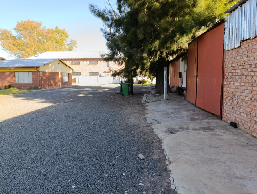 1 Bedroom Property for Sale in Lakeview Free State